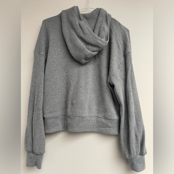 Abercrombie and Finch waffle sweater size small - Picture 7 of 7